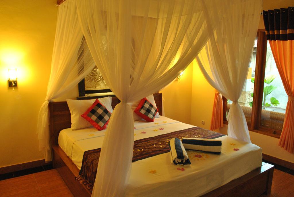 Trijaya Guest House Pemuteran Exterior photo