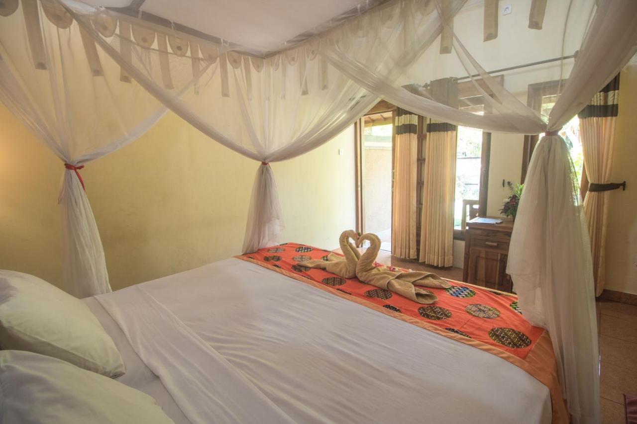 Trijaya Guest House Pemuteran Exterior photo