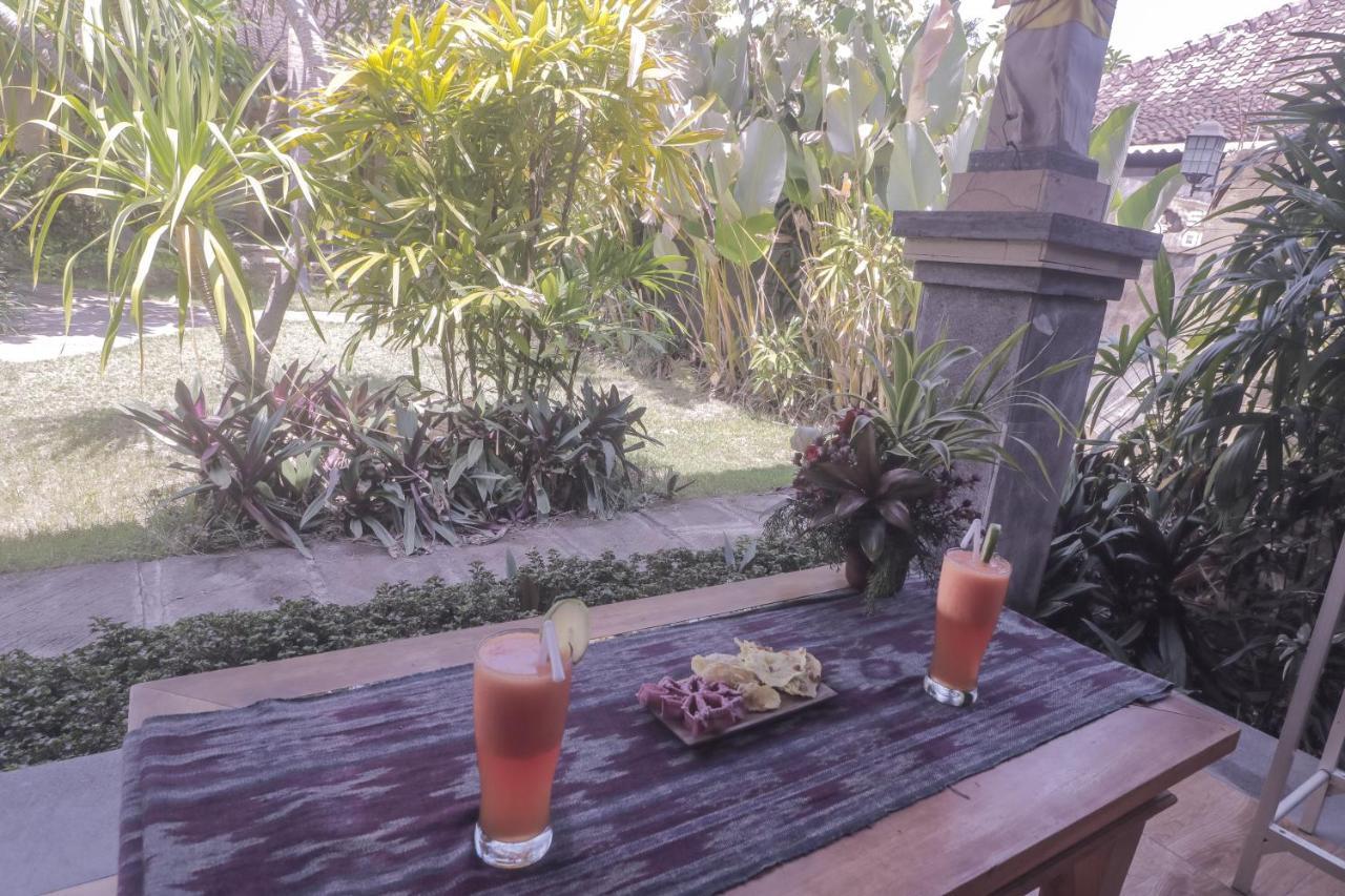 Trijaya Guest House Pemuteran Exterior photo